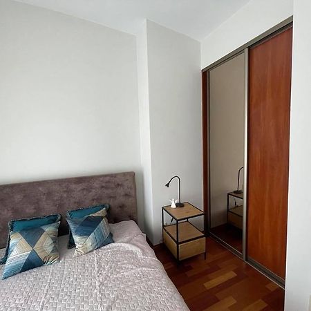 אוסטראון Antresola Apartament Zeta Park מראה חיצוני תמונה