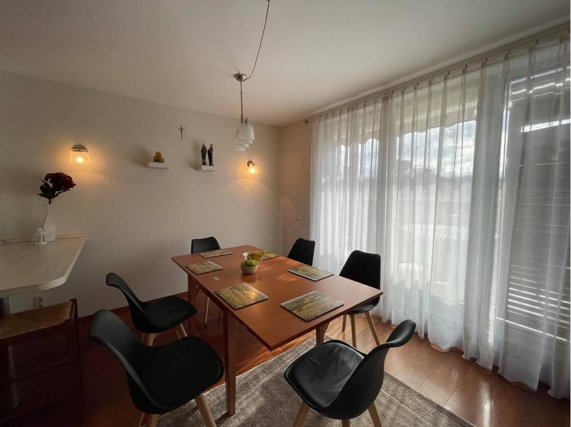 אוסטראון Antresola Apartament Zeta Park מראה חיצוני תמונה