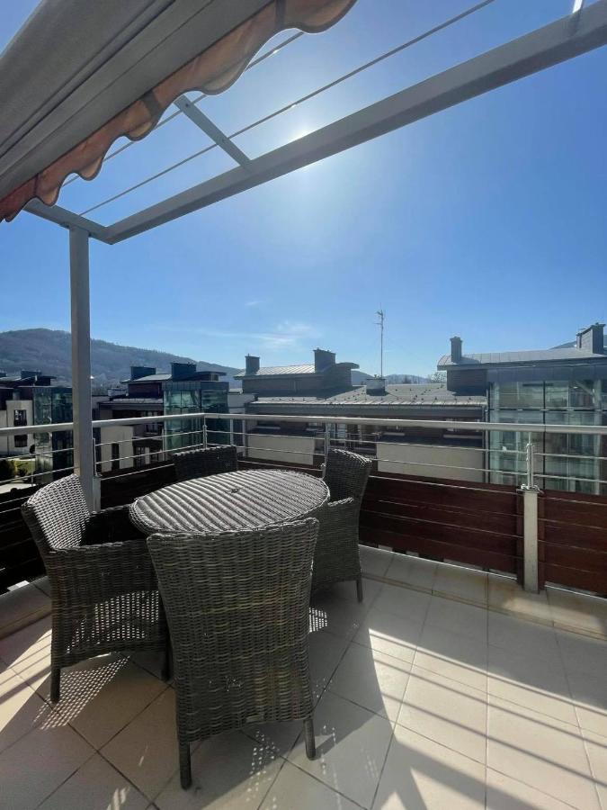 אוסטראון Antresola Apartament Zeta Park מראה חיצוני תמונה